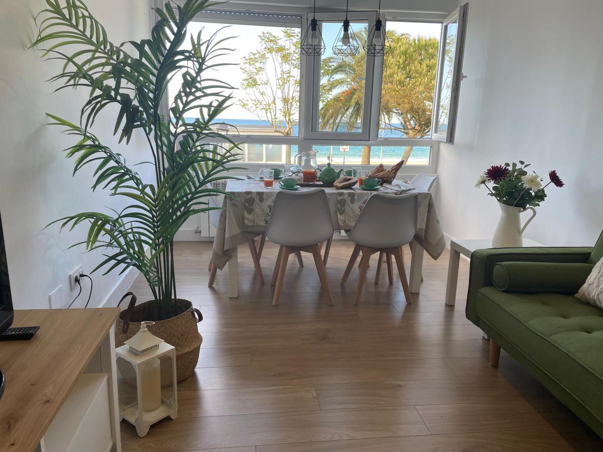 Apartamento Comillas Beach Eksteriør bilde