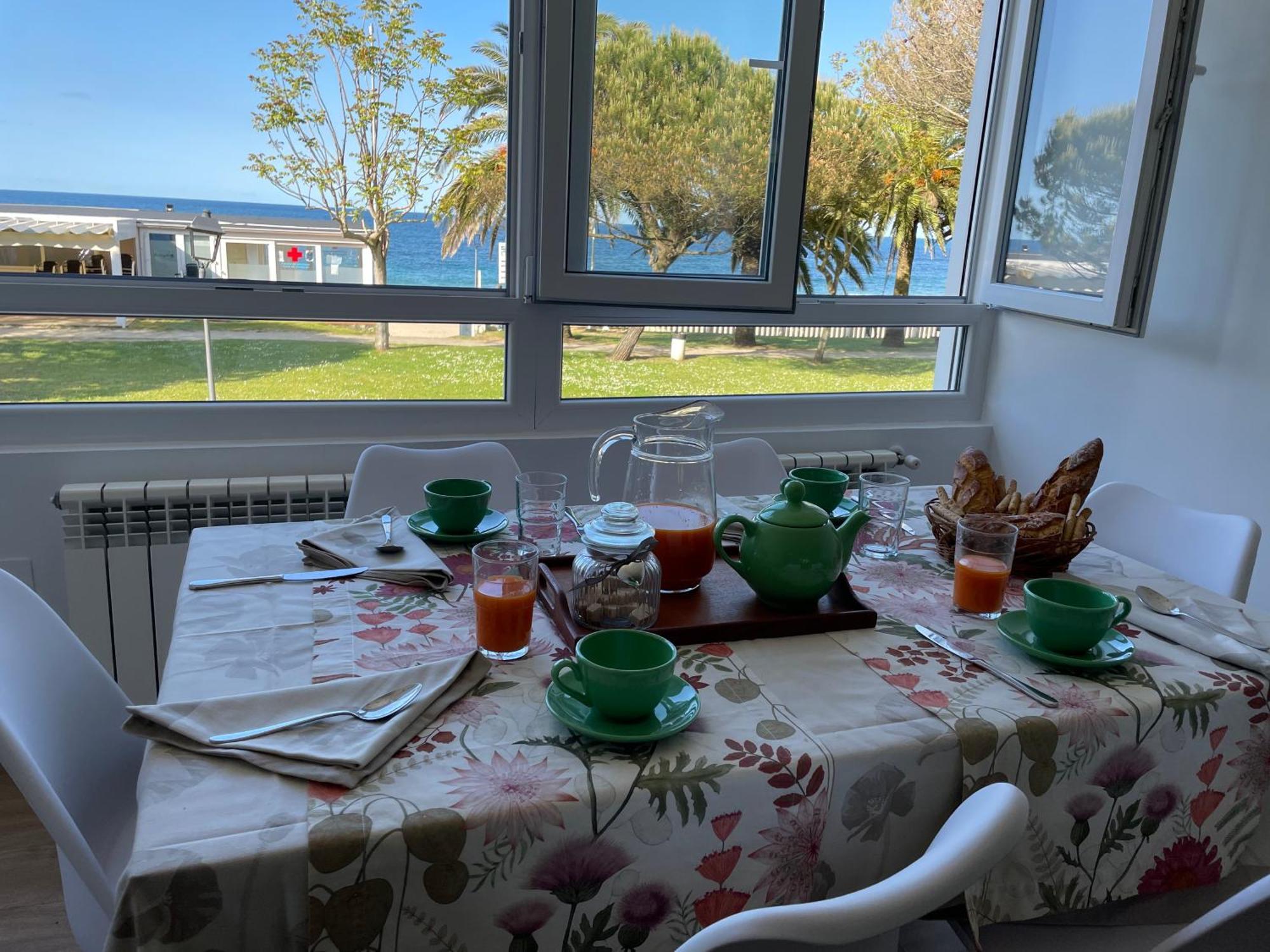 Apartamento Comillas Beach Eksteriør bilde